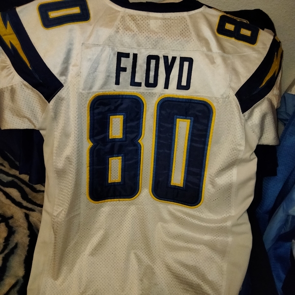Jerseys - Picture 5 of 10
